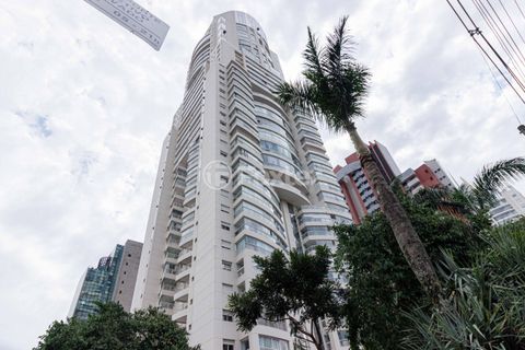 Image 15 - 872103
