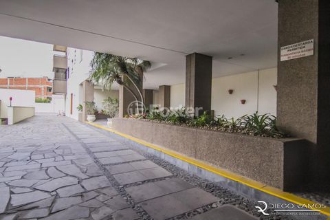 Image 15 - 370