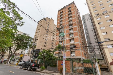 Image 17 - 897049