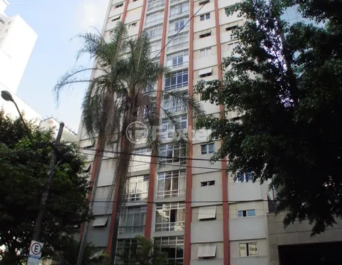 Image 8 - 886926