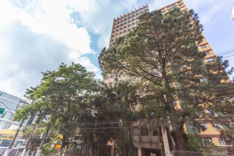 Image 16 - 925632