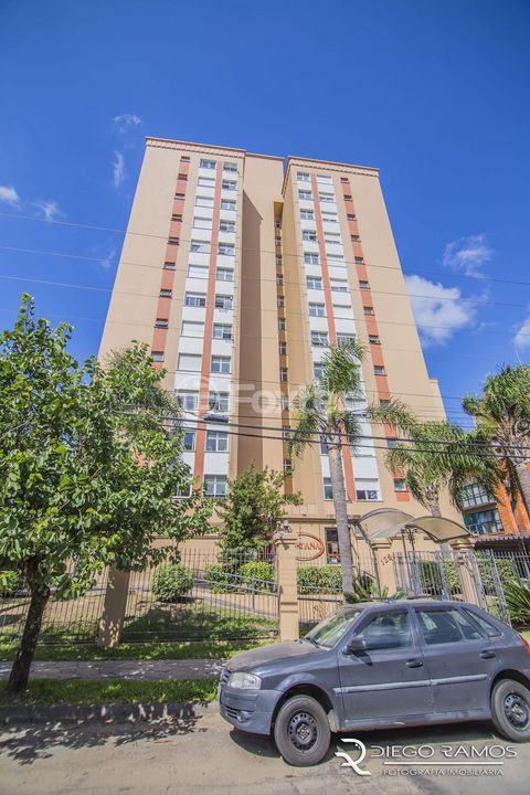 Image 7 - 894868