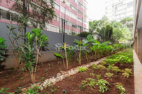 Image 13 - 897791