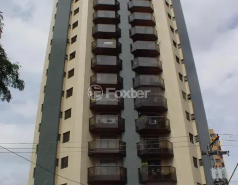 Image 6 - 894850