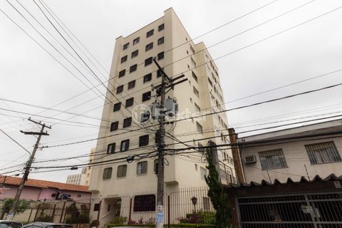 Image 9 - 836801