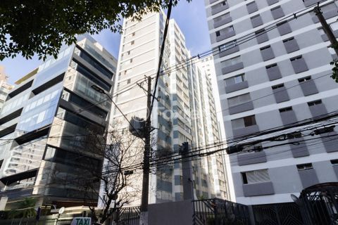 Image 10 - 549563