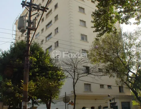 Image 10 - 866585