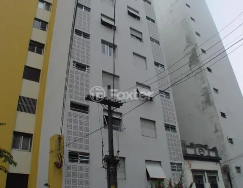 Image 4 - 881446