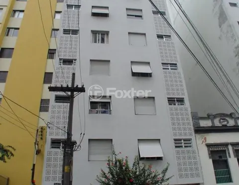 Image 5 - 881446