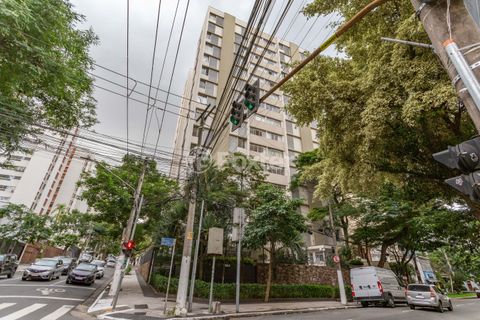 Image 6 - 932277