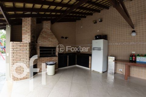 Image 8 - 327226