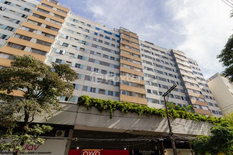 Image 7 - 891704