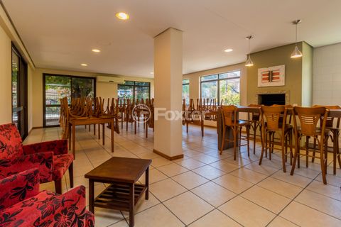 Image 17 - 874287