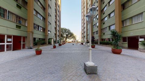 Image 14 - 840158