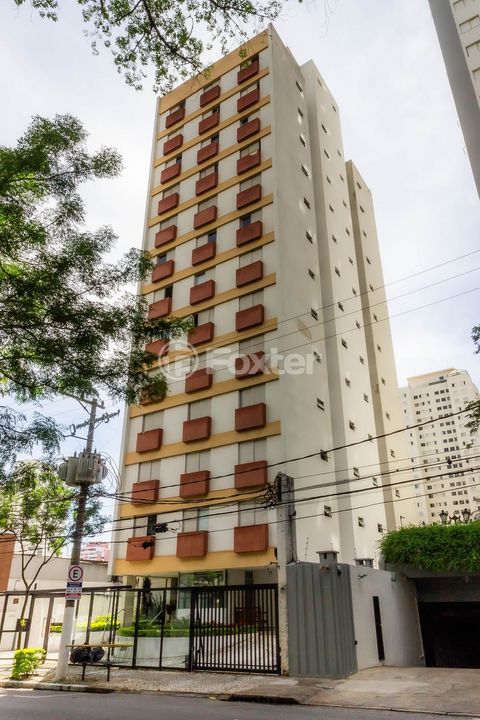 Image 8 - 917768