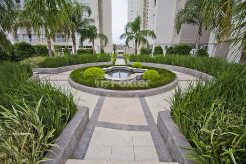 Image 8 - 881783