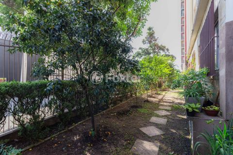 Image 16 - 838429