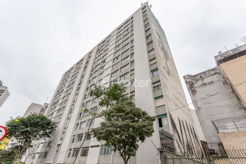 Image 14 - 881597