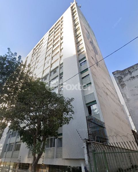 Image 4 - 873951
