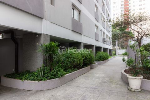 Image 10 - 868838