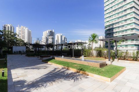 Image 10 - 335010