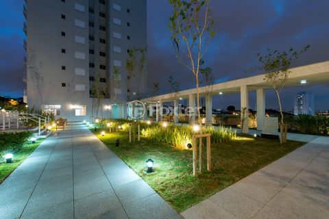 Image 10 - 333714