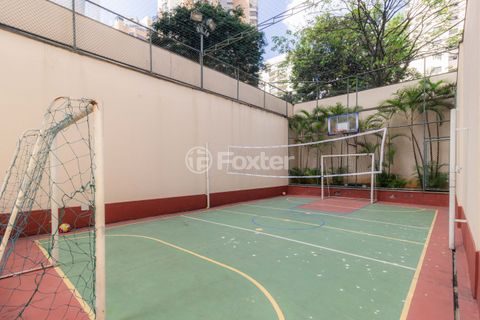 Image 19 - 863859