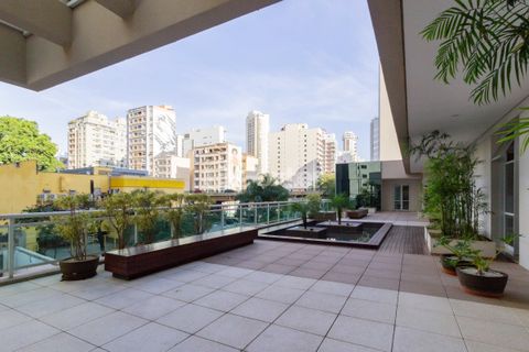 Image 19 - 317656
