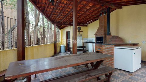 Image 17 - 313450