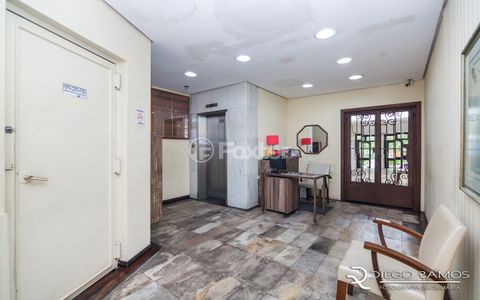 Image 7 - 893840