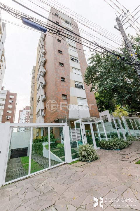 Image 0 - 916742