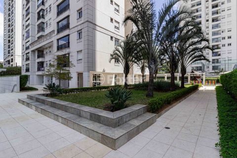 Image 17 - 313632