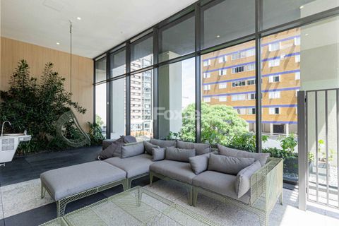 Image 9 - 655816