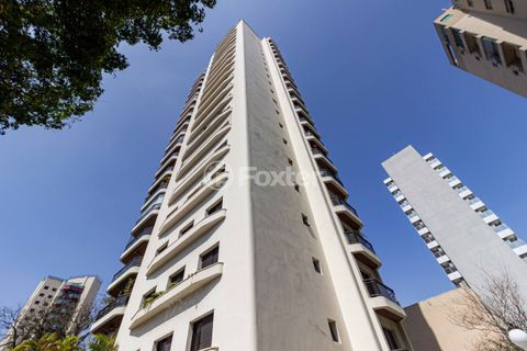 Image 11 - 897591