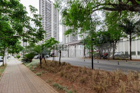 Image 17 - 316775