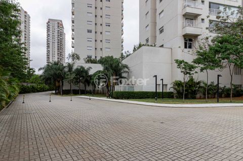 Image 14 - 869025