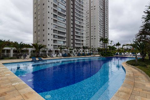 Image 19 - 869025