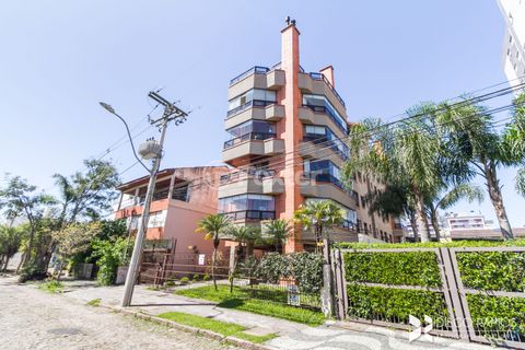 Image 8 - 915860