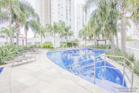 Image 10 - 930337