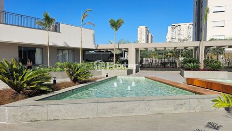 Image 7 - 404869