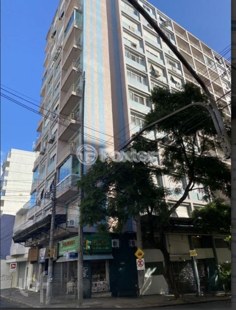 Image 8 - 870983