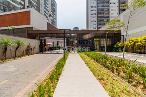 Image 1 - 898465