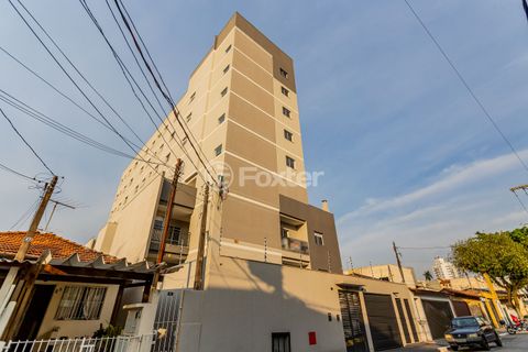 Image 1 - 735218