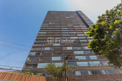 Image 8 - 931134