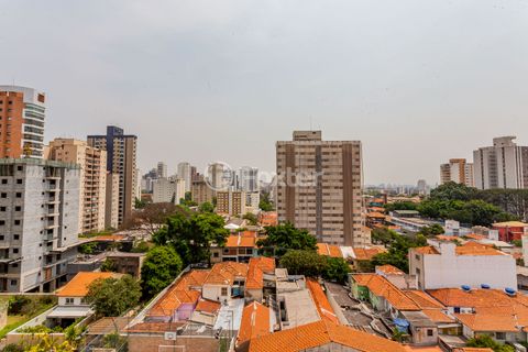 Image 15 - 883837