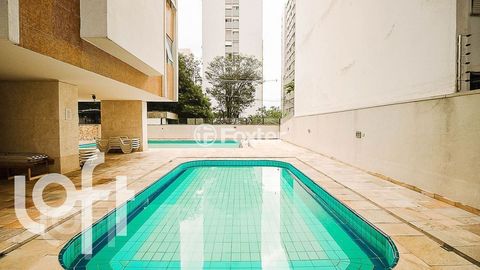Image 6 - 876853