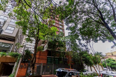 Image 6 - 860935
