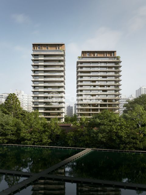 Image 7 - 826832