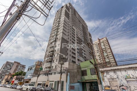 Image 14 - 875392