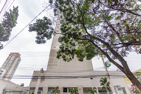 Image 17 - 704422